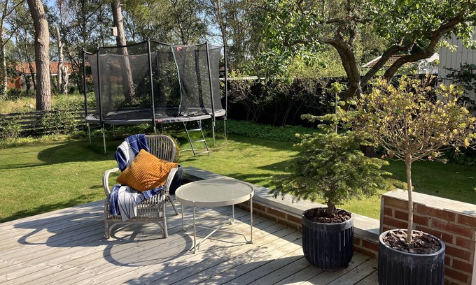 Skanor-Falsterbo Villa | Spacious villa with large garden near beach, shops and golf