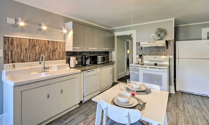 Watertown Appartement | Spacious Watertown Apt ~ 4 Mi to State Park