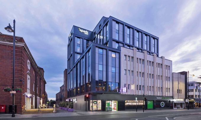 Havering Hôtel | Spark by Hilton London Romford