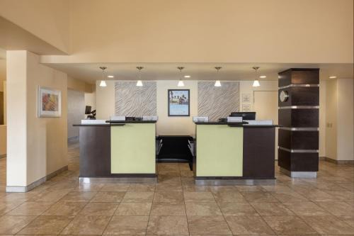 El Montevideo Hôtel | Spark by Hilton Tucson Reid Park