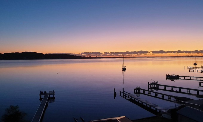 Rathmines Maison | Sparkling Waters Absolute Waterfront + Jetty