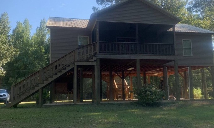 Moundville Maison | Spartan Retreat GameDays and fishing!