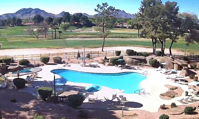 Paradise Valley Village Copropriété | Dernier étage - Vues de la piscine 5, du parcours de golf et des montagnes