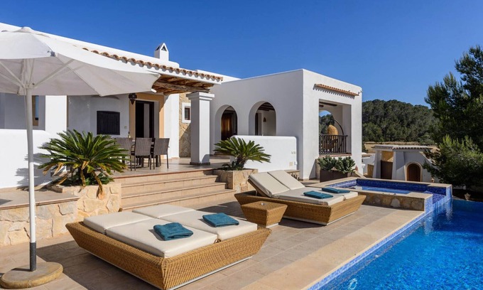 Cala de Bou Villa | Offre spéciale: Villa Almond avec vue sur la mer