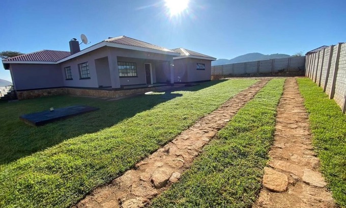 Nyanga Maison | Special Home close to majority of activities in Nyanga as well as the town.