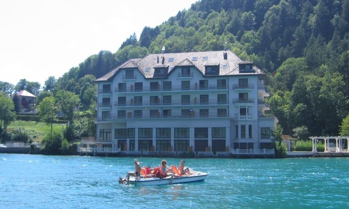 Duingt Appartement | Spectacular! 2 bedrooms apartment at the Lake shores with parking