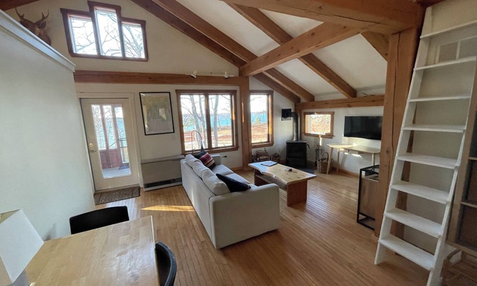 Harpswell Center Maison | Spectaculaire propriété de 8 acres en bord de mer avec de magnifiques couchers de soleil