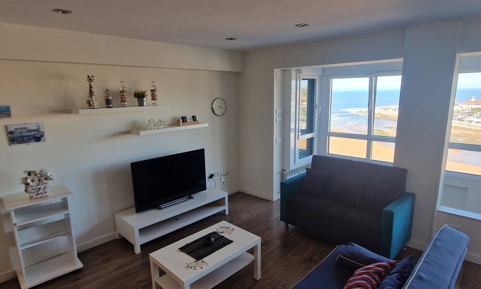 Gijon Appartement | Spectacular apartment in first line of beach