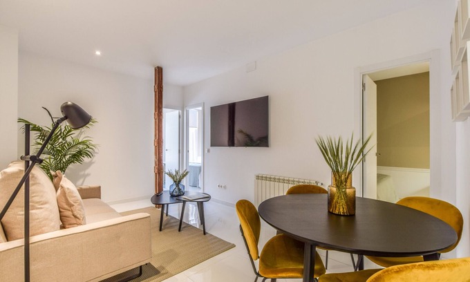 Las Acacias Appartement | Spectacular design apartment with balcony