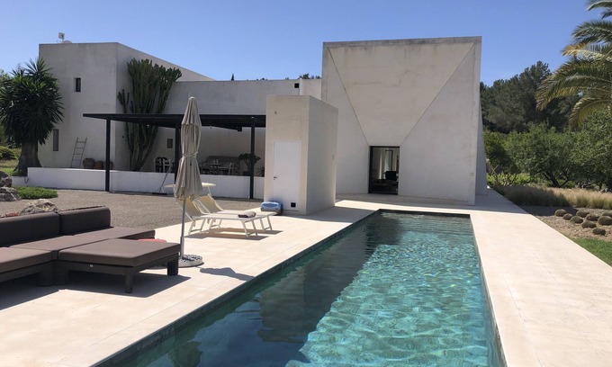 Sant Rafael de Sa Creu Maison | Spectacular designer villa in rural Ibiza setting