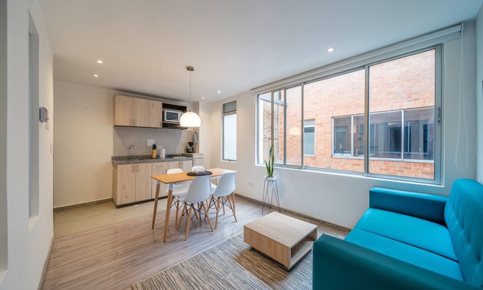 Financial District Appartement | Spectacular High-End Apartment in Chapinero Alto with Wifi