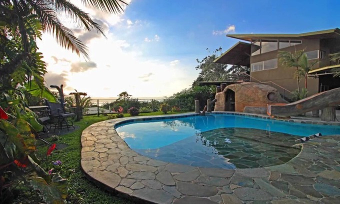 Santa Barbara Maison | Spectacular Lake And Volcano View, Modern Bali Style Homes.