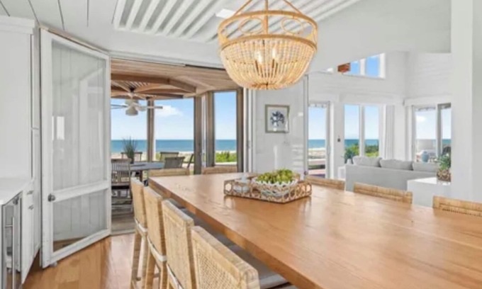 Bethany Beach Maison | Spectacular Luxury Oceanfront Bethany Beach Private Guarded Beach