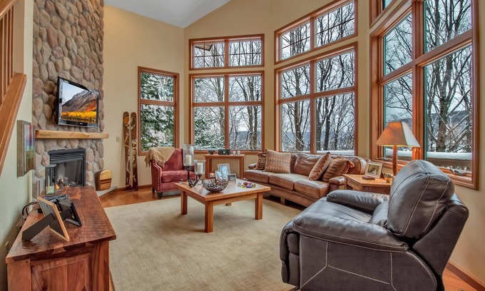 Ellicottville Maison | Maison de ville de ski spectaculaire en face de Holiday Valley