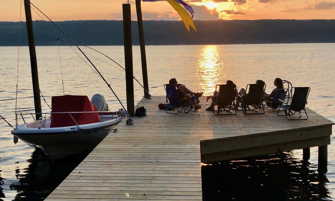 Burdett Maison | Spectacular Sunsets, Private Setting: