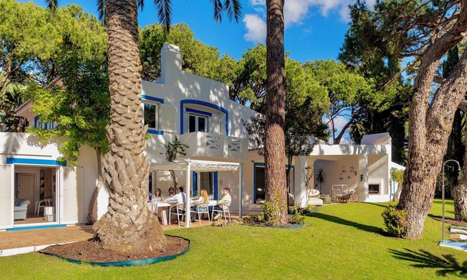 Almancil Maison | Spectacular Villa in Quinta do Lago - Private Pool, BBQ & 5-Star Concierge