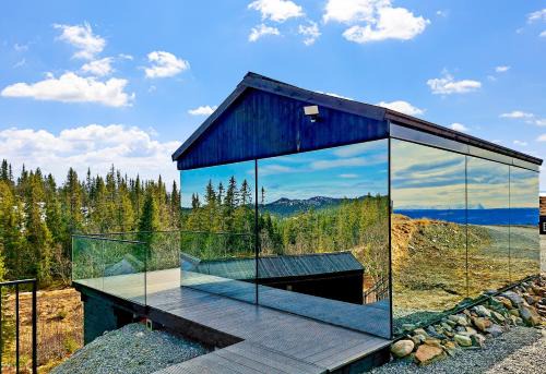 Nord-Aurdal Maison | Spegill Escape to Mirror Glass and Breathtaking Calm at 1000m