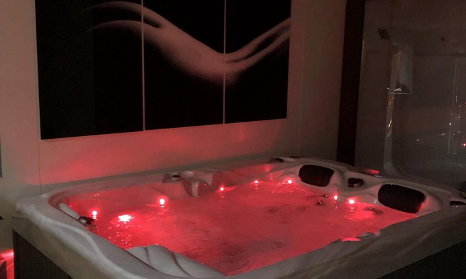 Mouscron Appartement | Passez la nuit dans un spa privatif pour couple avec sauna hammam jaccuzi