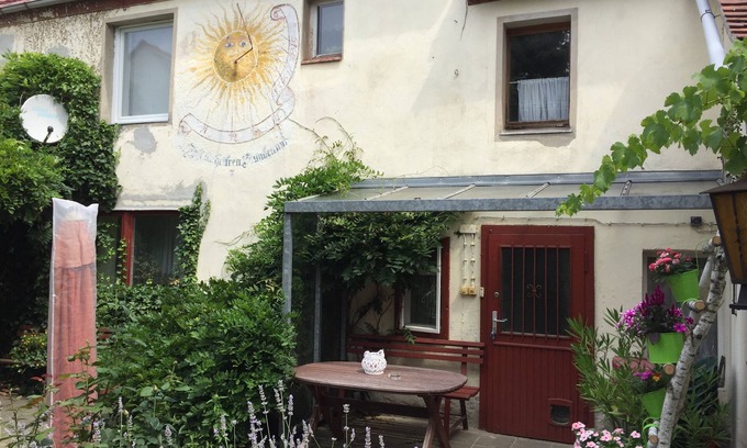 Großsedlitz Maison | Passez vos vacances aujourd'hui où vivaient chasseurs, femmes de chambre et trompettistes