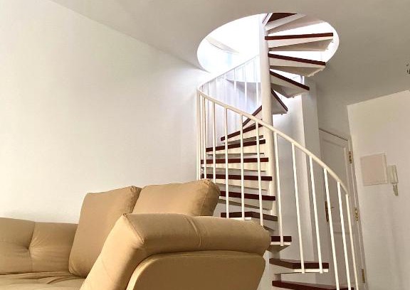 Figueres Appartement | Spiral Stairs Duplex