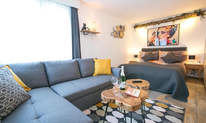 Engelberg Appartement | Spirit Apartments - Studio 1 und 2 - Küche - Parkplatz