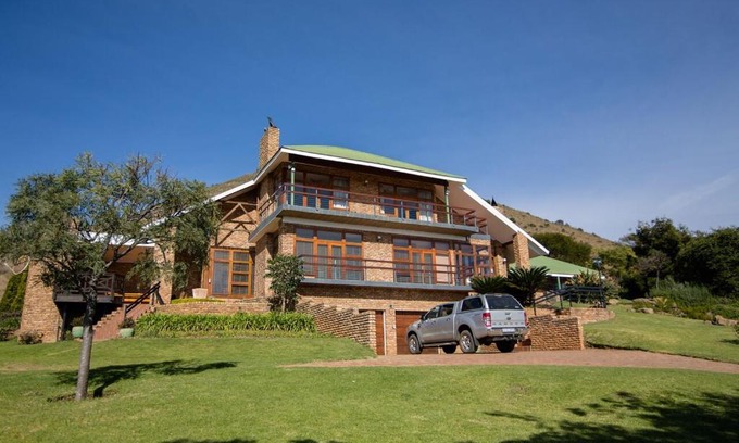 Lydenburg Maison | Spitskop Plaashuis