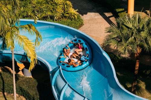 Mai Khao Station Balnéaire | Splash Beach Resort Phuket Family-Friendly Water Park Resort Near Phuket Airport