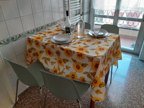 Sturla Appartement | Splendid apartment near beaches and Boccadasse