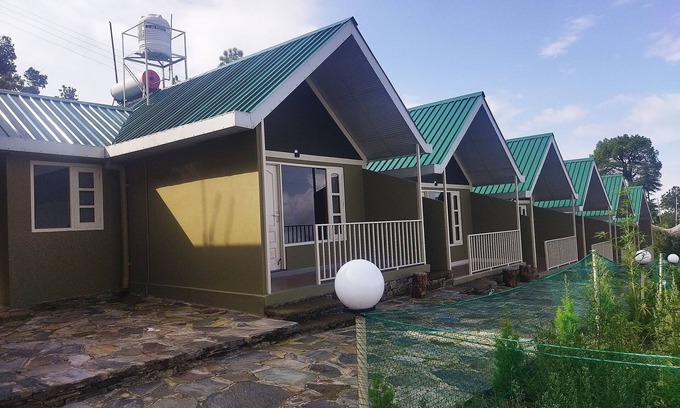 Rajgarh Station Balnéaire | Splendid view Eco orchard resort