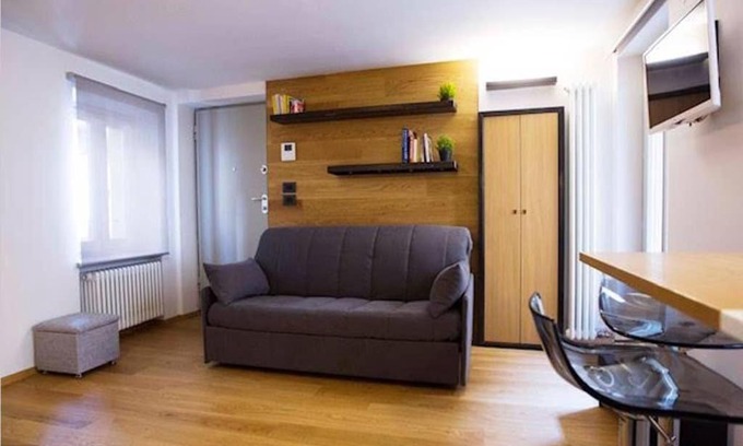 Ivrea Appartement | SPLENDIDO MONOLOCALE NEL CENTRO STORICO DEL BORGHETTO