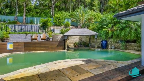 Caves Beach Maison | Splendour Hideaway - Luxury pool at Caves Beach
