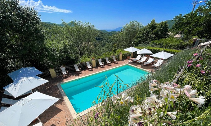 Strettura Appartement | Spoleto Splash:casa Piscina/slps 4/wifi/dishwasher - very pretty setting nr pool