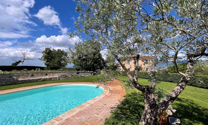 Spoleto Villa | Spoleto Tranquilita - studio de yoga - un sanctuaire de rêves et de paix