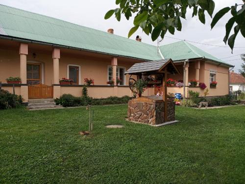 Satoraljaujhely Maison | Sprencz Családi Major