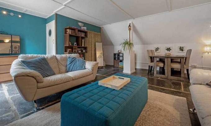 Nettlebed Cabine | Sprig Cottage, Dog Friendly & Private Parking - 4 miles Henley on Thames