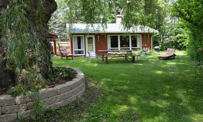 Lakeside Cottage | ** PROMOTION DE PRINTEMPS!** (Voir description) Cottage 2 chambres avec plage privée!