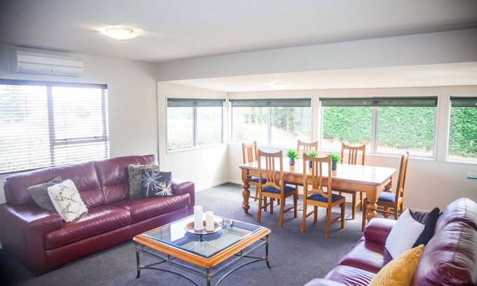Cust Appartement | Springbank MountainView Appartement