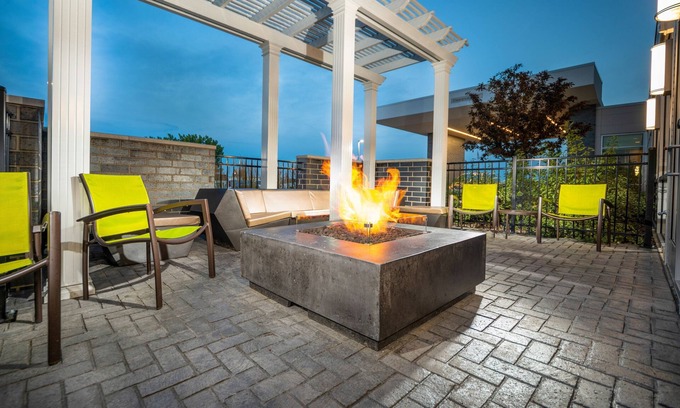 Bristol Hôtel | SpringHill Suites by Marriott Kenosha