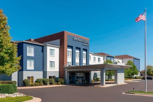 Alpine Center Hôtel | SpringHill Suites Grand Rapids North