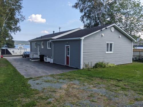 Lewisporte Appartement | Springhouse Cozy Oceanview 1-Bedroom Apartment