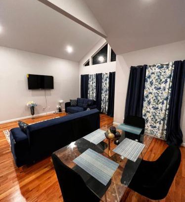 Newark Appartement | SPRINGVIEW HOMES 12MINS FROM EWR & 3 MINS FROM UNIVERSITY HOSPITAL