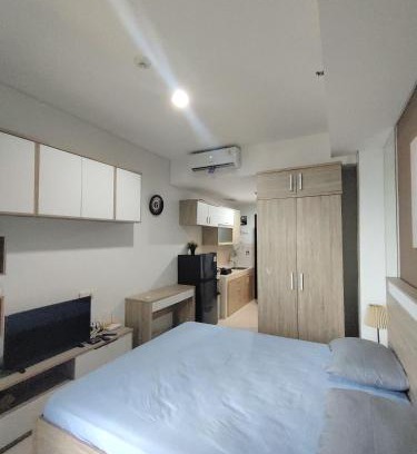 Pinang Appartement | Springwood Residence By Hey Room