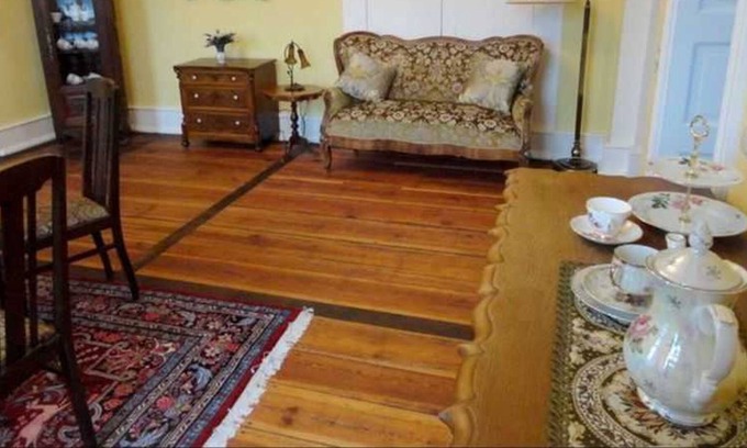 Putnitz Appartement | Squire House - Château Pütnitz - Canoë spéciale de 4 U (05 Sept-18 Juin)