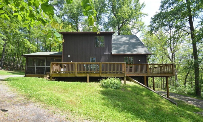 Berkeley Springs Maison | Bienvenue chez Sqyrl's Nest!