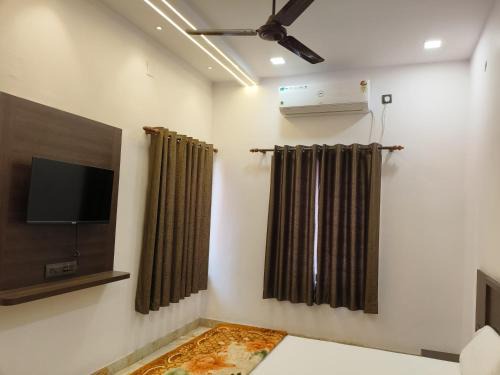 Chandauli Maison | Sri Rameshwar Paradise