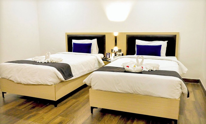 Khammam Hôtel | Sri Sri Sri Excellency