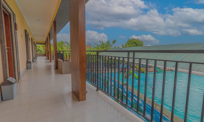 Klungkung Maison | Srinadi Waterpark Villa