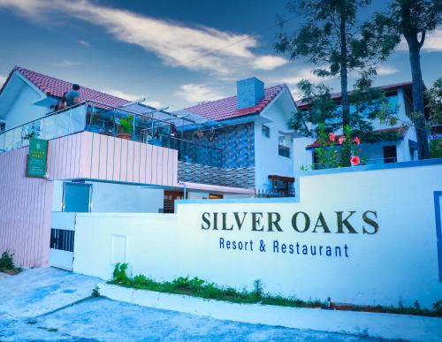Yercaud Station Balnéaire | SS Silver Oaks Resort