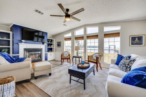 Doctors Inlet Maison | St Augustine Home with Dock and Lift on St Johns River