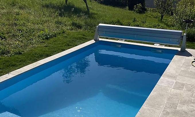 Chalais Maison | St Avit, Charentes - Magnifique gîte avec piscine privée chauffée